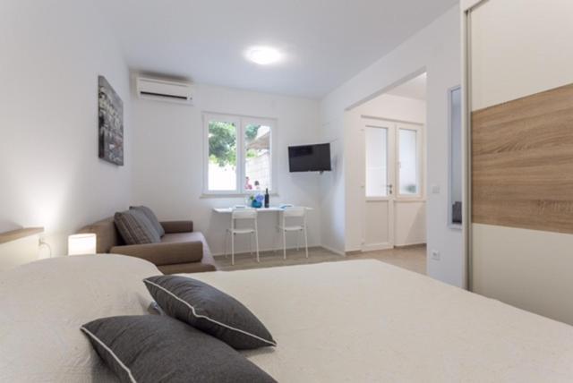 Apartment R&R ดูบรอฟนิก ภายนอก รูปภาพ